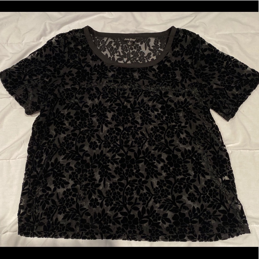 Lucky Brand t-shirt